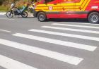 MOTOCICLISTA FICA FERIDO EM COLISÃO COM VAN NA JERÔNIMO DE CAMARGO, EM ATIBAIA