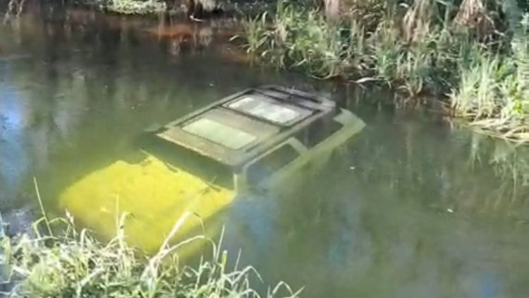 CARRO SUBMERSO É ENCONTRADO EM RIO NA DIVISA ENTRE BOM JESUS DOS PERDÕES E NAZARÉ PAULISTA