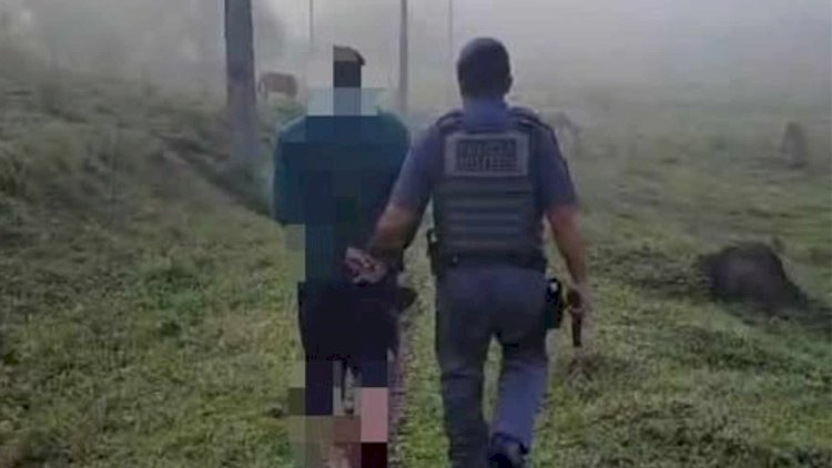 POLÍCIA MILITAR PRENDE INDIVÍDUO PROCURADO PELA JUSTIÇA NA ZONA RURAL DE PIRACAIA